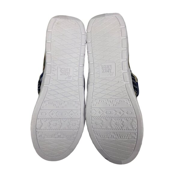 Muk Luks Beige Geometric Boardwalk Stroll Slip-On Sneaker Loafer Size 8.5 Aztec - Picture 7 of 10